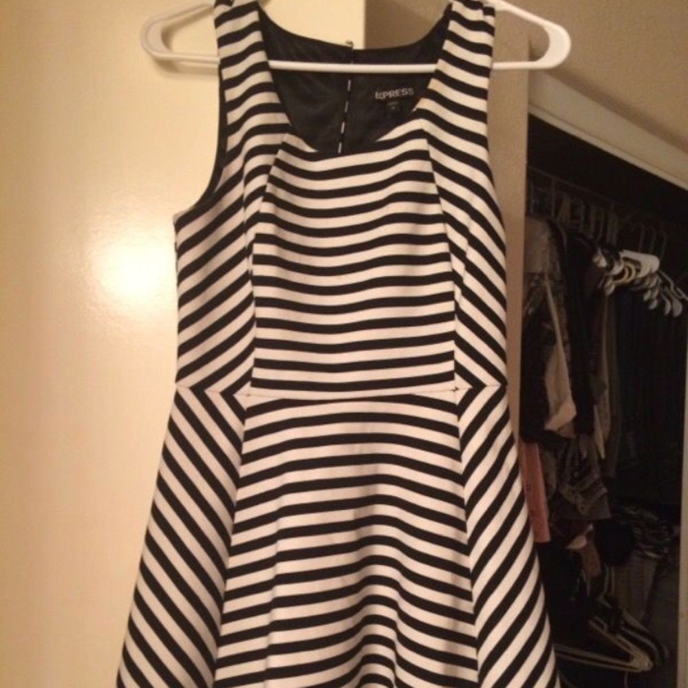 Express dress